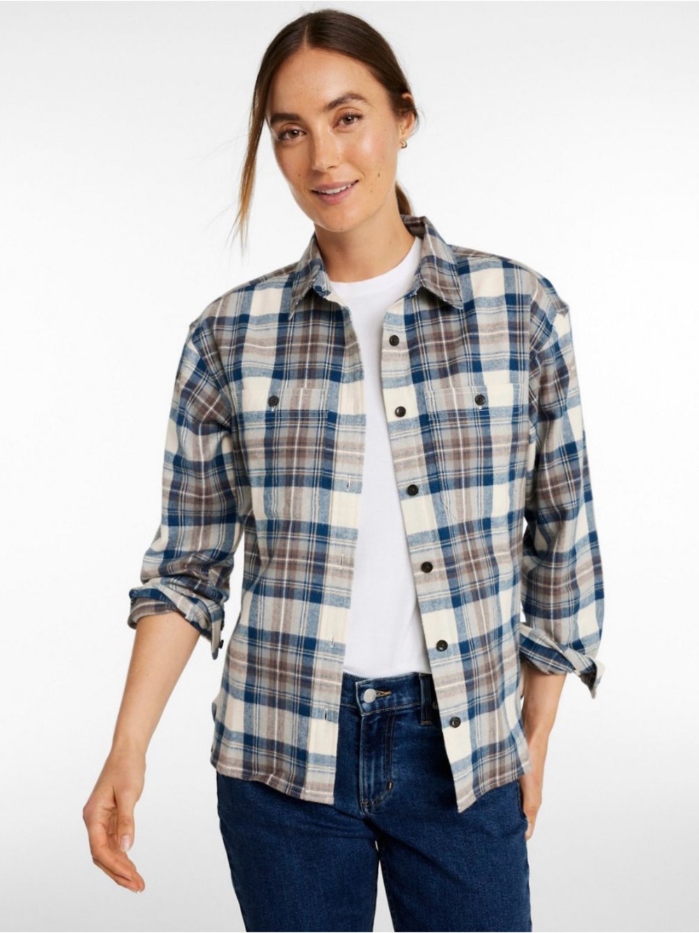 L.L. Bean Women’s Petite Navy and Cream Plaid Button-Down Shirt Small